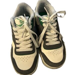Boys Size 1 Reebok green and white